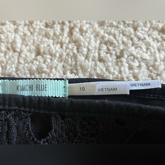 NWOT Urban Outfitters Kimchi Blue Black Lace Skirt So Unique! - Picture 4 of 8